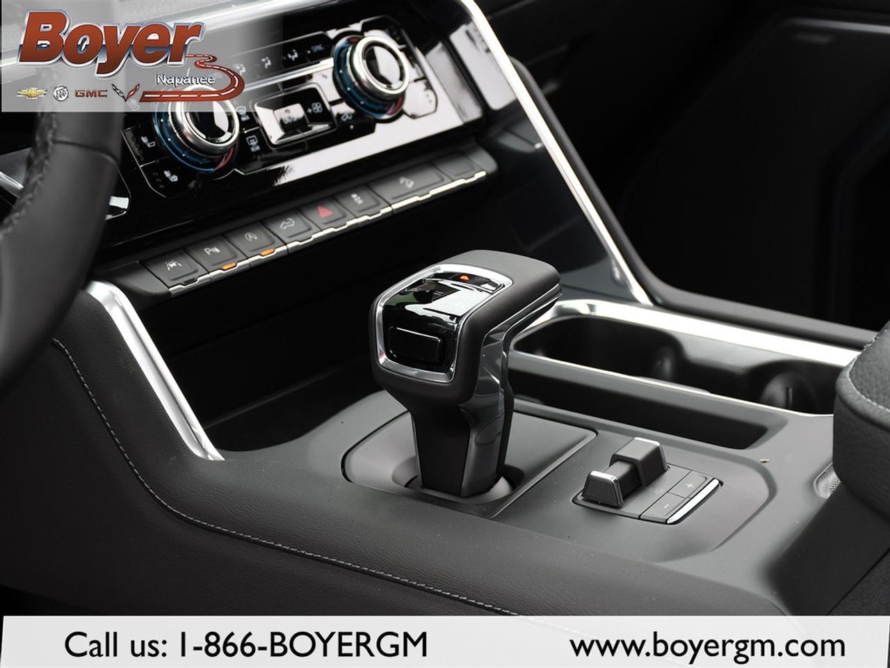 2026 GMC Sierra 1500 Crew Cab Short Box 4-Wheel Drive Denali Photo