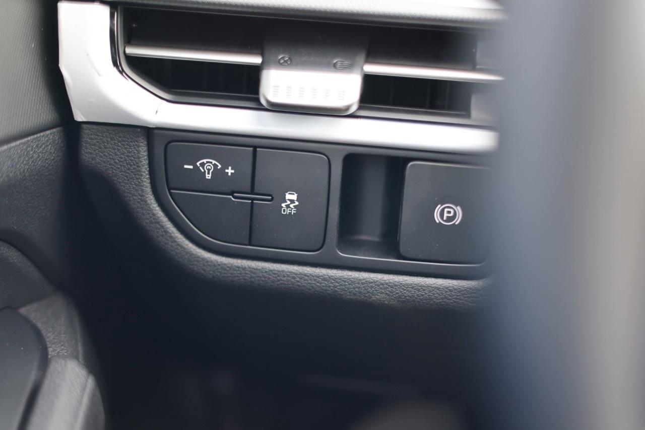 2026 Kia Sportage LX AWD Photo