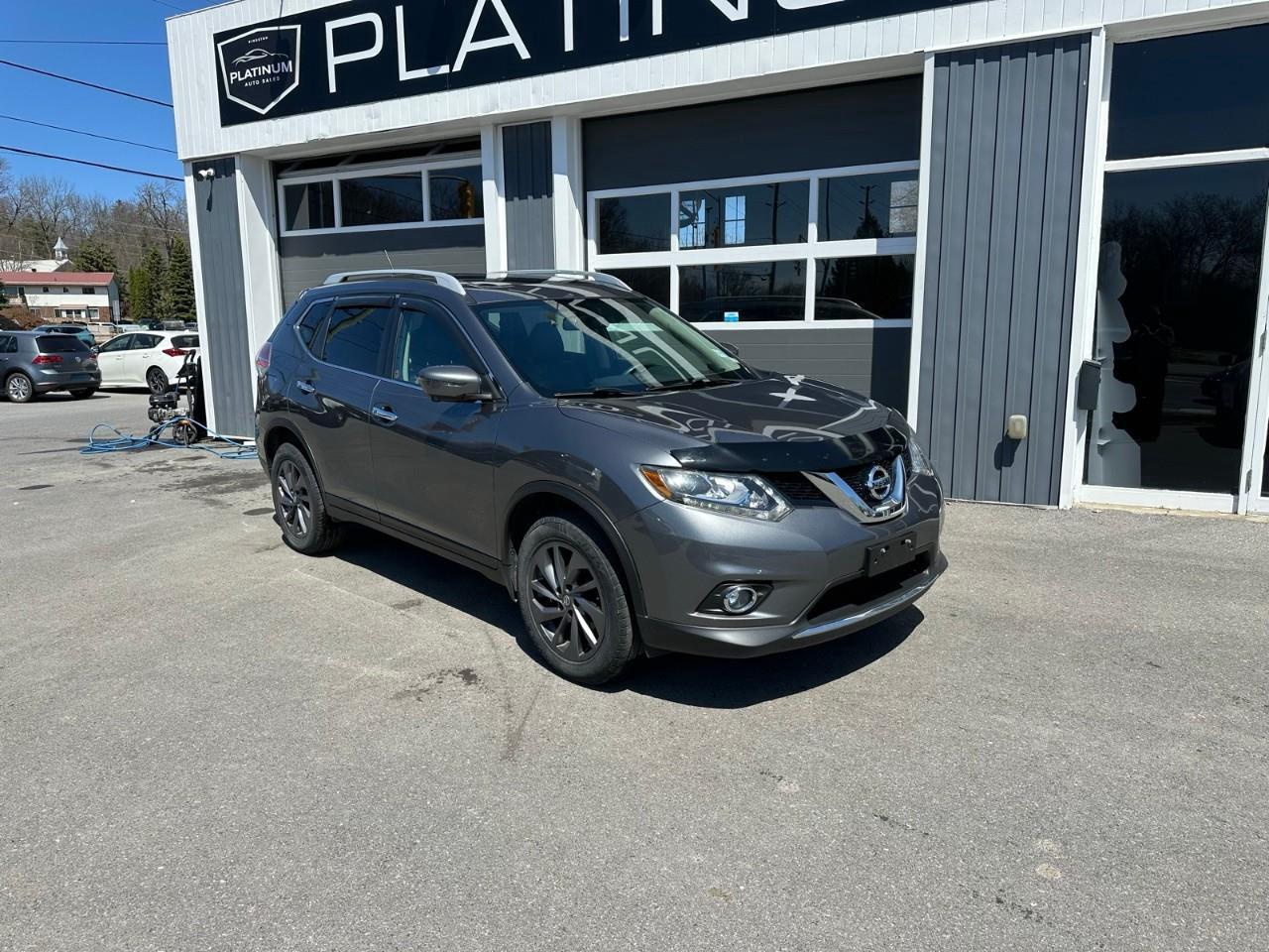 2016 Nissan Rogue SL Premium Photo3
