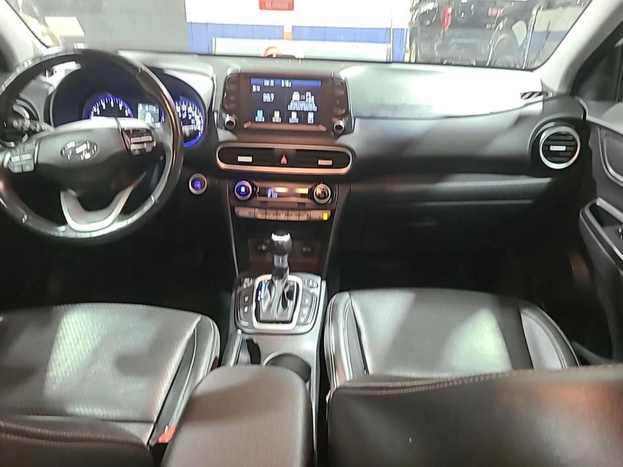 2018 Hyundai KONA 2.0L Luxury Photo2