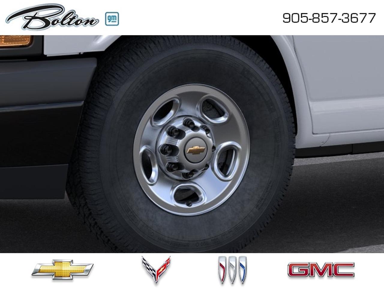 2026 Chevrolet Express 2500 Work Van Photo