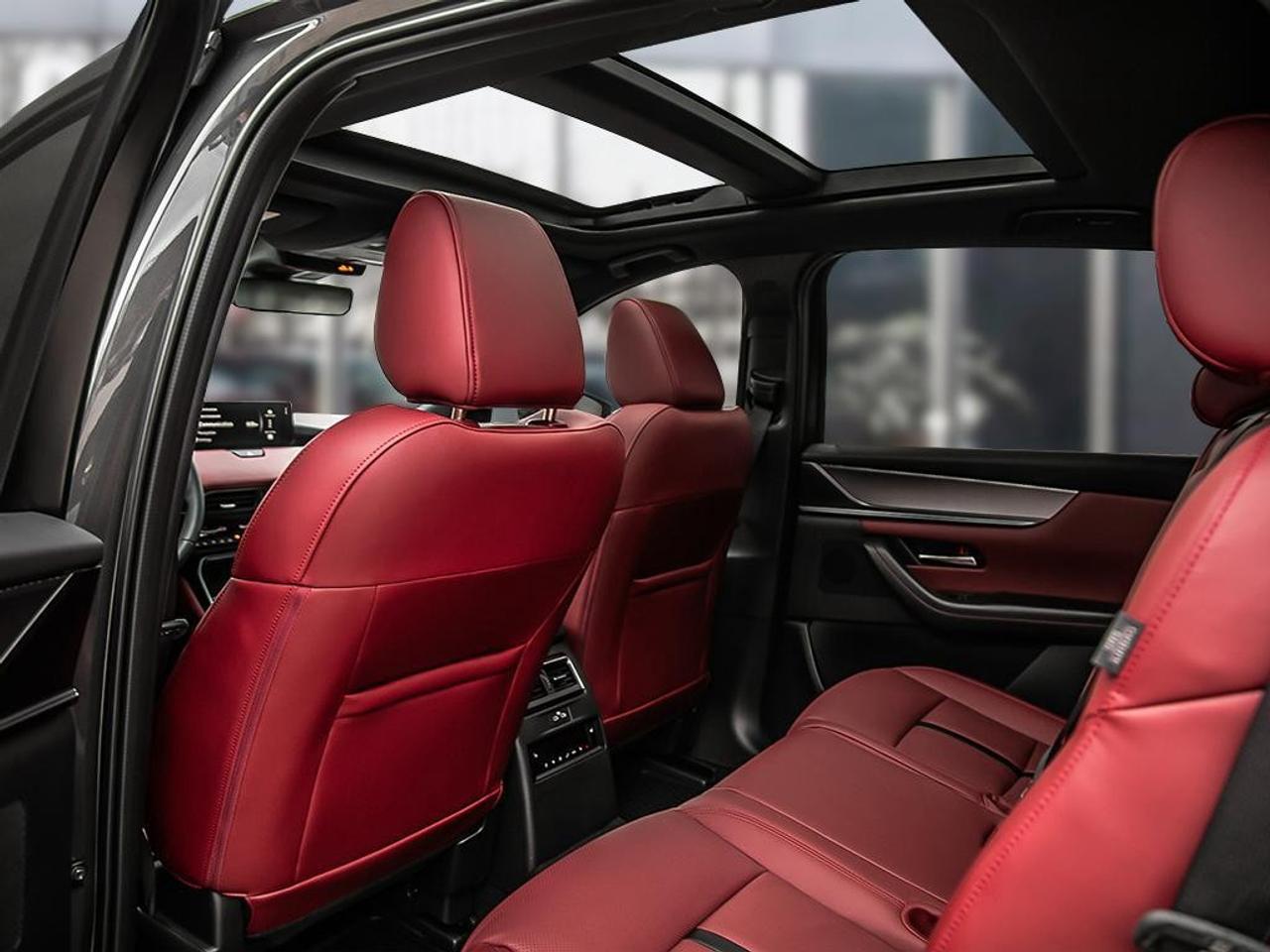2026 Mazda CX-70 PHEV GT AWD Photo