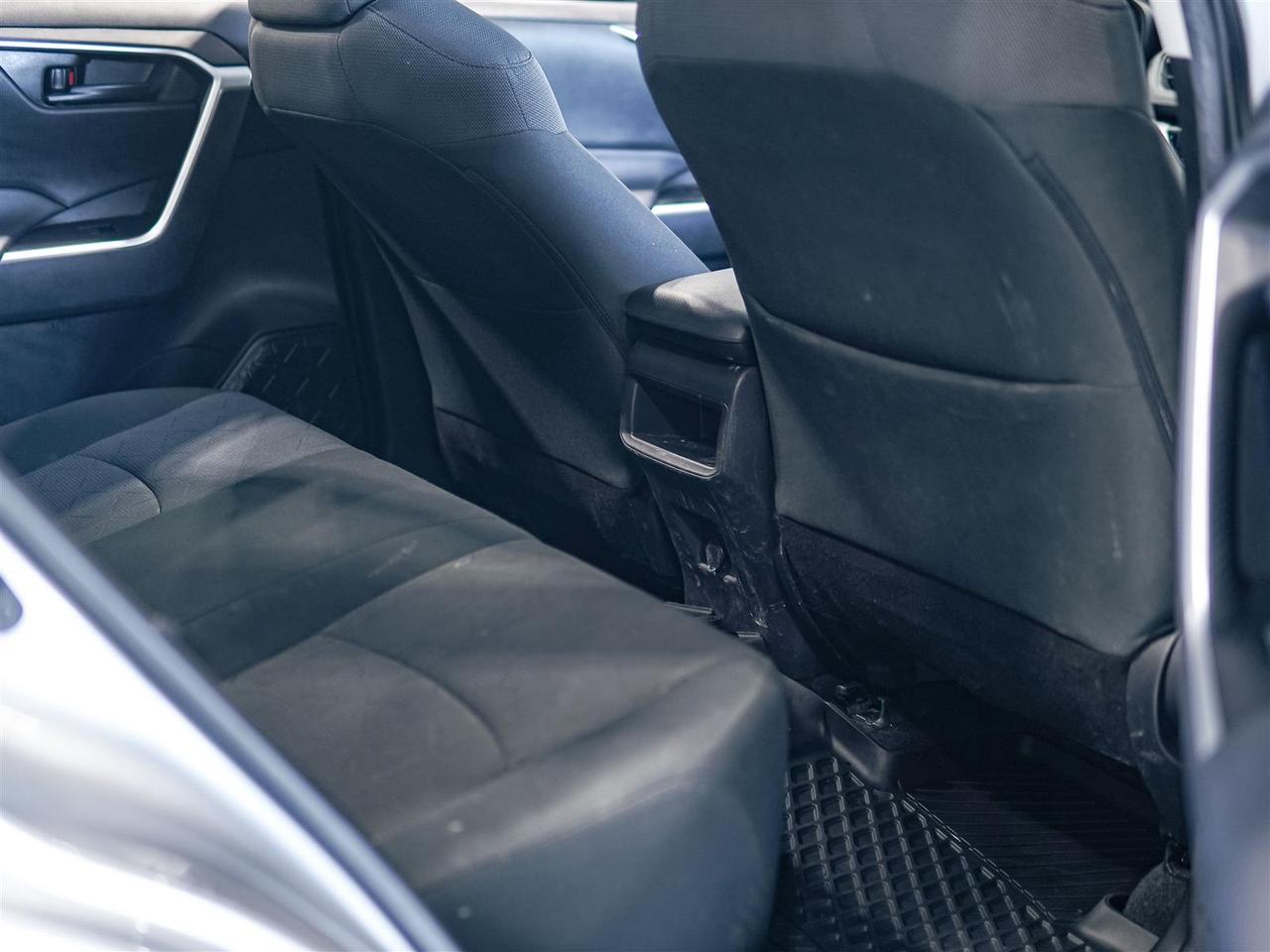 2021 Toyota RAV4 LE AWD | NO ACCIDENTS | TOYOTA SERVICED Photo