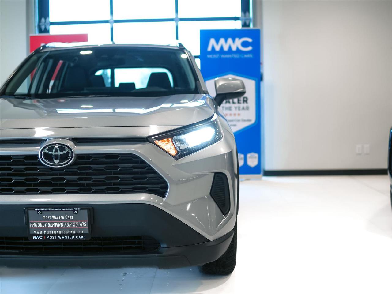 2021 Toyota RAV4 LE AWD | NO ACCIDENTS | TOYOTA SERVICED Photo
