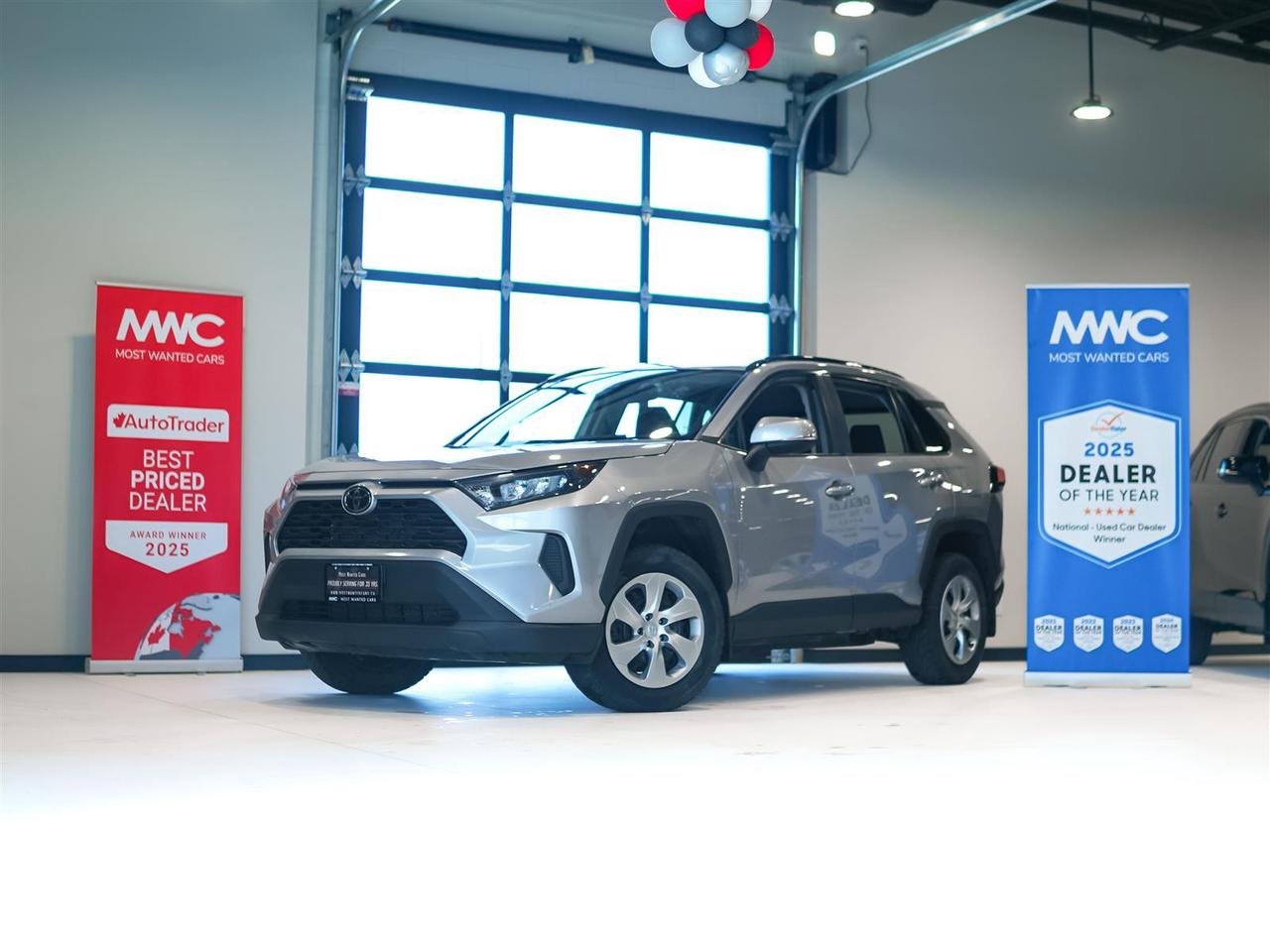 2021 Toyota RAV4 LE AWD | NO ACCIDENTS | TOYOTA SERVICED Photo0