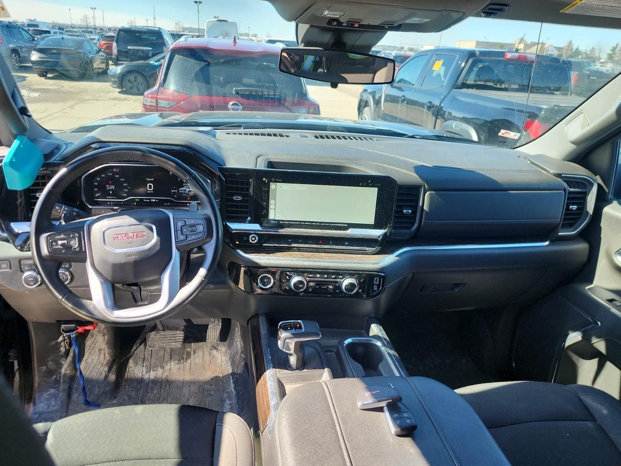 2024 GMC Sierra 1500 ELEVATION CREW CAB | 4X4 | 5.3 V8 | PREF PKG | BLK PKG | TRI FOLD TONNEAU Photo