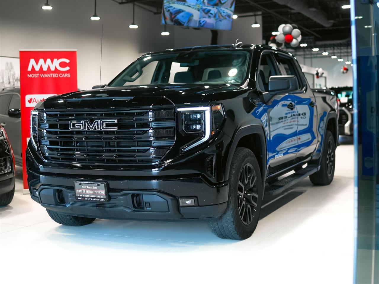 2024 GMC Sierra 1500 ELEVATION CREW CAB | 4X4 | 5.3 V8 | PREF PKG | BLK PKG | TRI FOLD TONNEAU Photo
