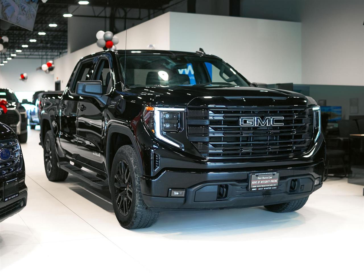 2024 GMC Sierra 1500 ELEVATION CREW CAB | 4X4 | 5.3 V8 | PREF PKG | BLK PKG | TRI FOLD TONNEAU Photo