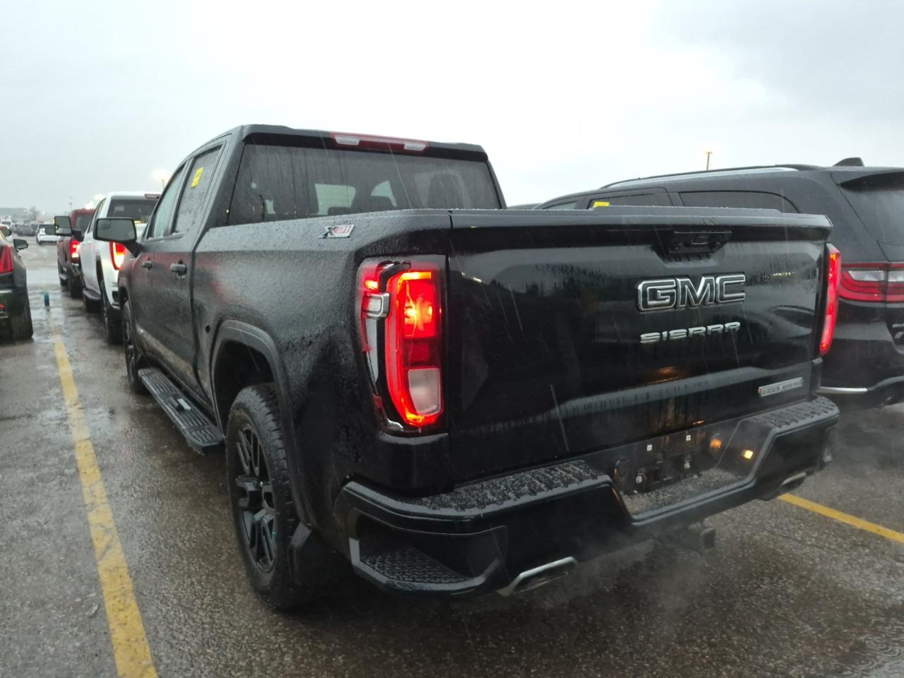 2024 GMC Sierra 1500 ELEVATION CREW CAB | 4X4 | 5.3 V8 | X31 PKG Photo