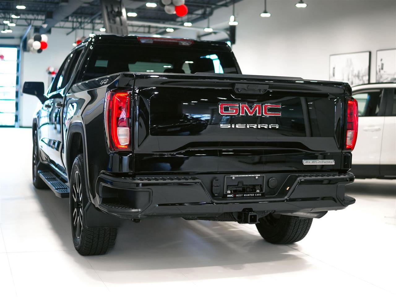 2024 GMC Sierra 1500 ELEVATION CREW CAB | 4X4 | 5.3 V8 | TOW PKG Photo