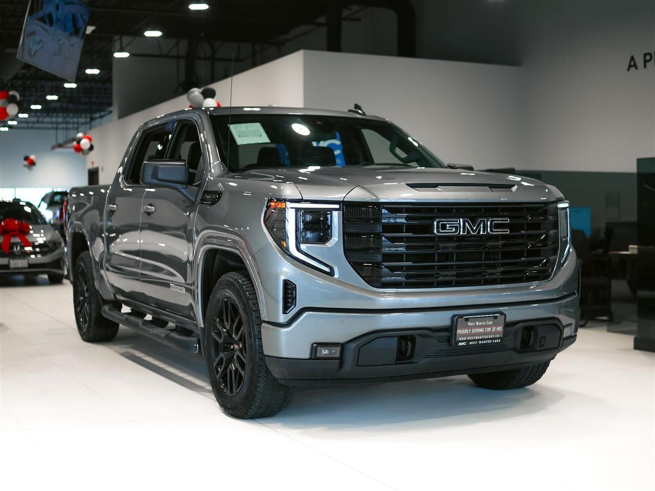 2023 GMC Sierra 1500 ELEVATION CREW CAB | 4X4 | 5.3 V8 | X31 PKG | RUNNING BOARDS Photo