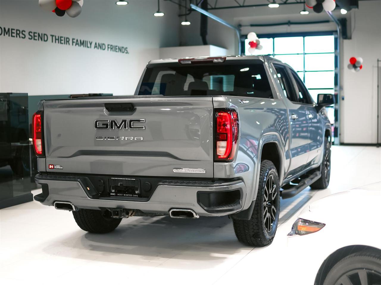 2023 GMC Sierra 1500 ELEVATION CREW CAB | 4X4 | 5.3 V8 | X31 PKG | RUNNING BOARDS Photo