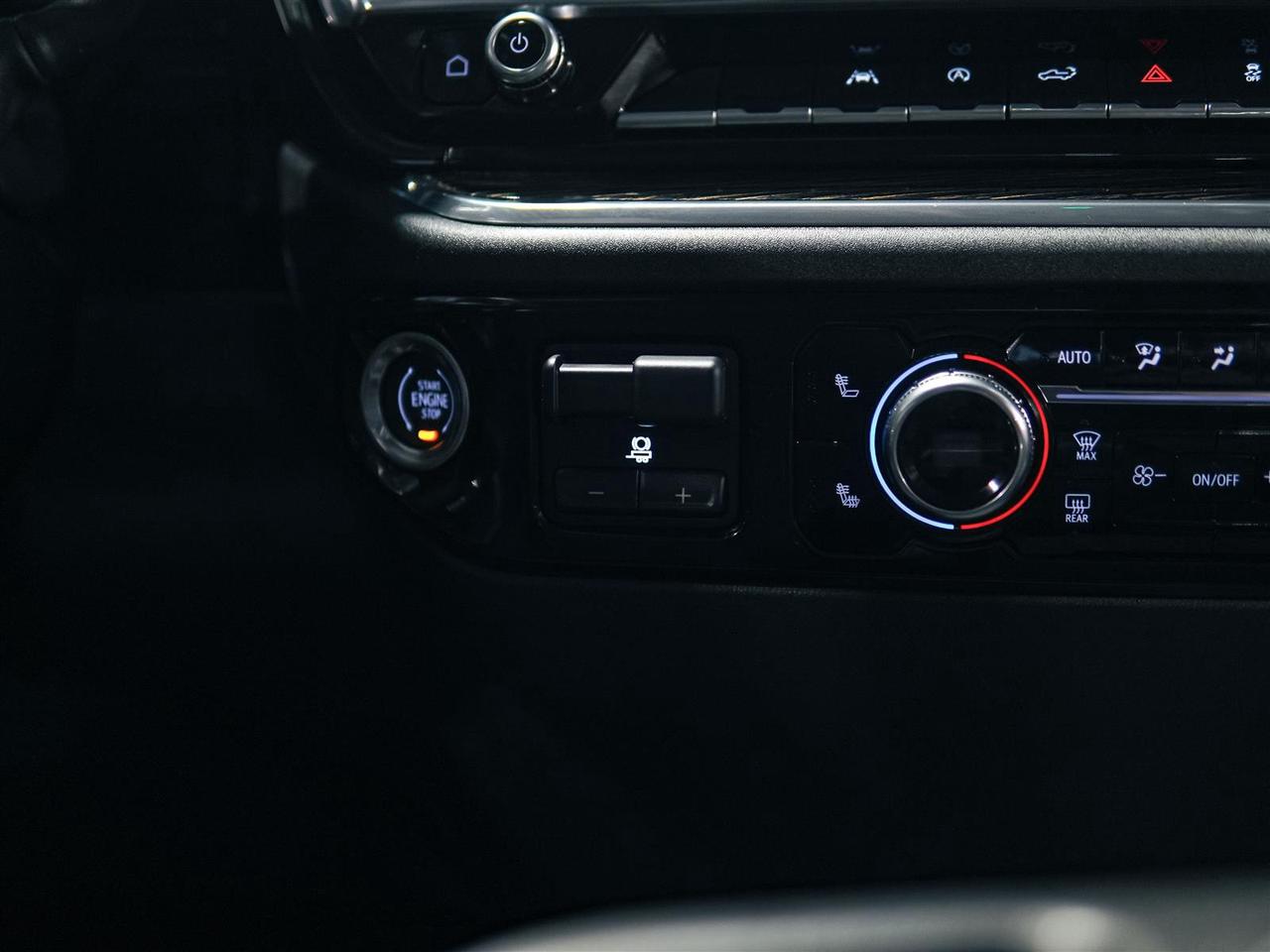 2023 GMC Sierra 1500 ELEVATION CREW CAB | 4X4 | 5.3 V8 | X31 PKG | RUNNING BOARDS Photo