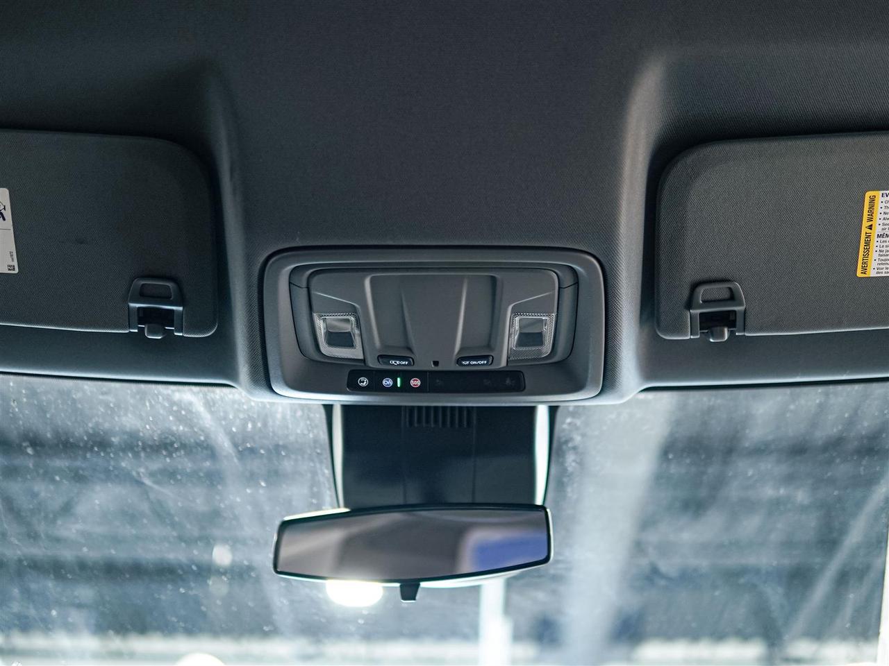 2023 GMC Sierra 1500 ELEVATION CREW CAB | 4X4 | 5.3 V8 | X31 PKG | RUNNING BOARDS Photo