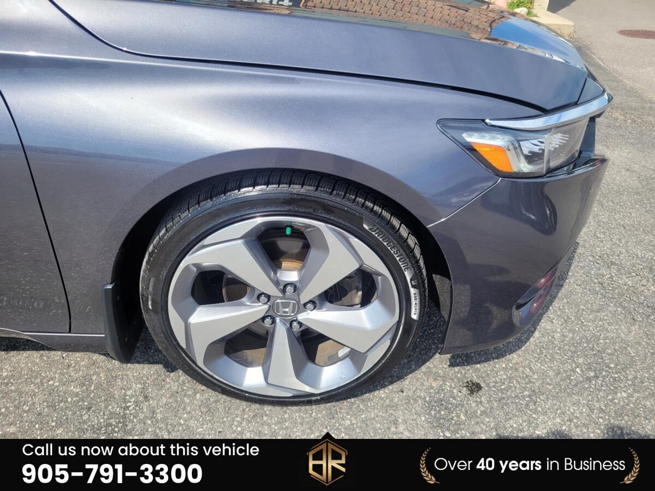 2018 Honda Accord Touring Photo