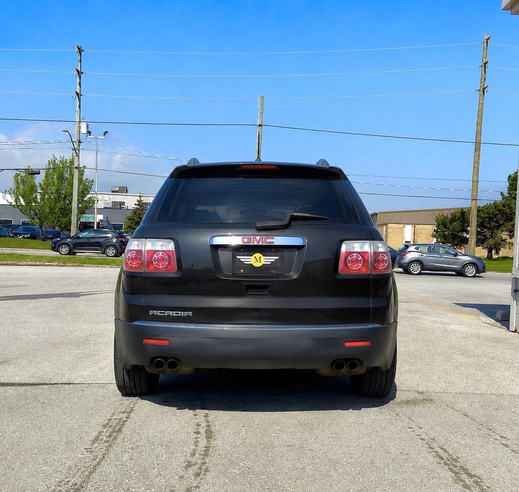 2011 GMC Acadia SLE1 - NO ACCIDENTS - ONE OWNER Photo3