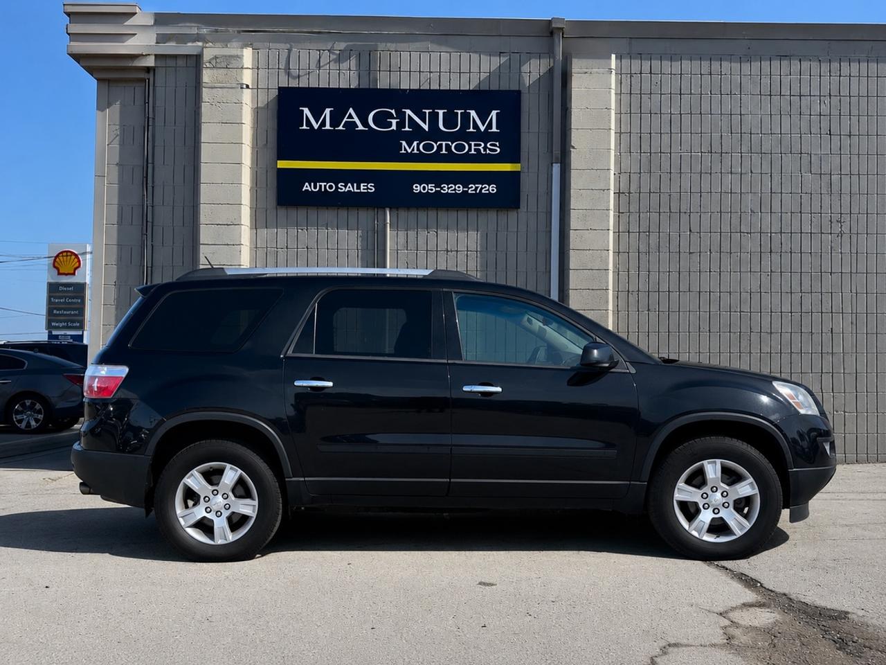 2011 GMC Acadia SLE1 - NO ACCIDENTS - ONE OWNER Photo4