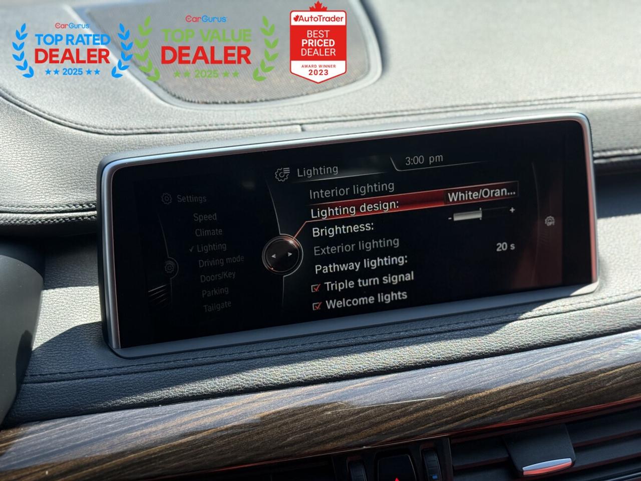 2015 BMW X6 //M PKG | EXT LEATHER PKG | RED INT | HUD | LOADED Photo