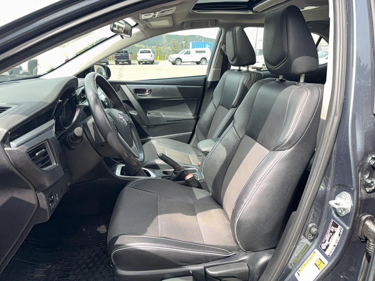 2016 Toyota Corolla S Photo