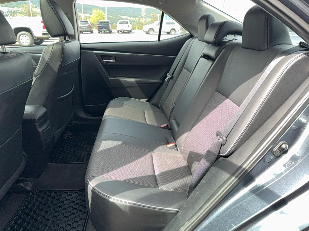 2016 Toyota Corolla S Photo