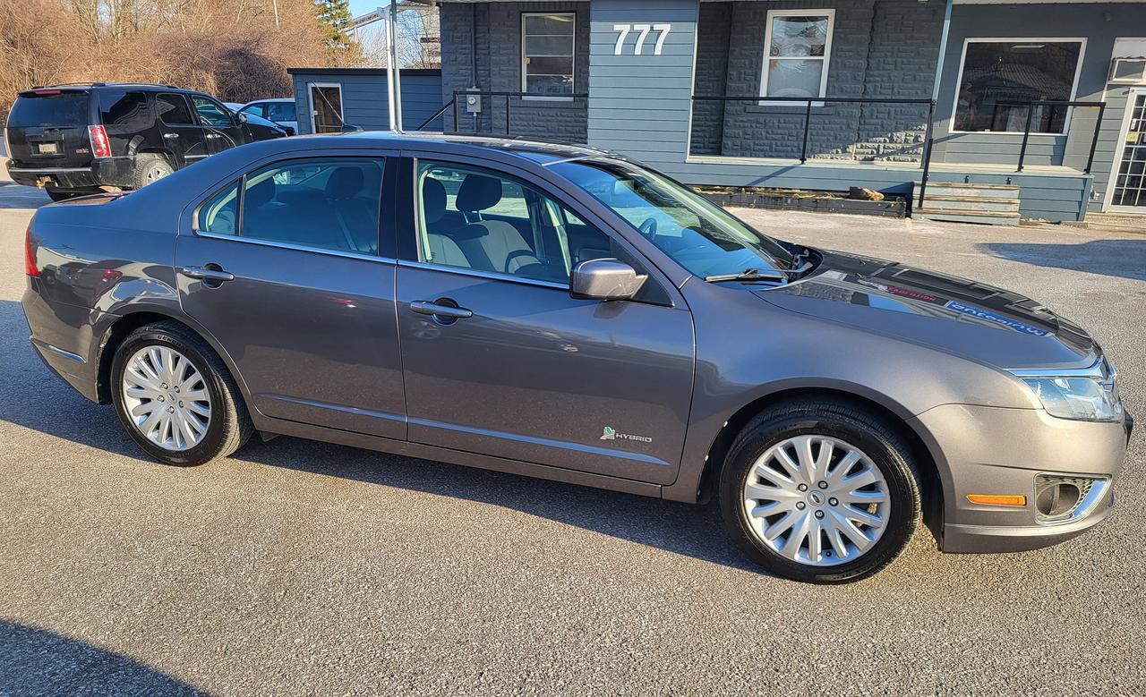 2011 Ford Fusion HYBRID Photo3