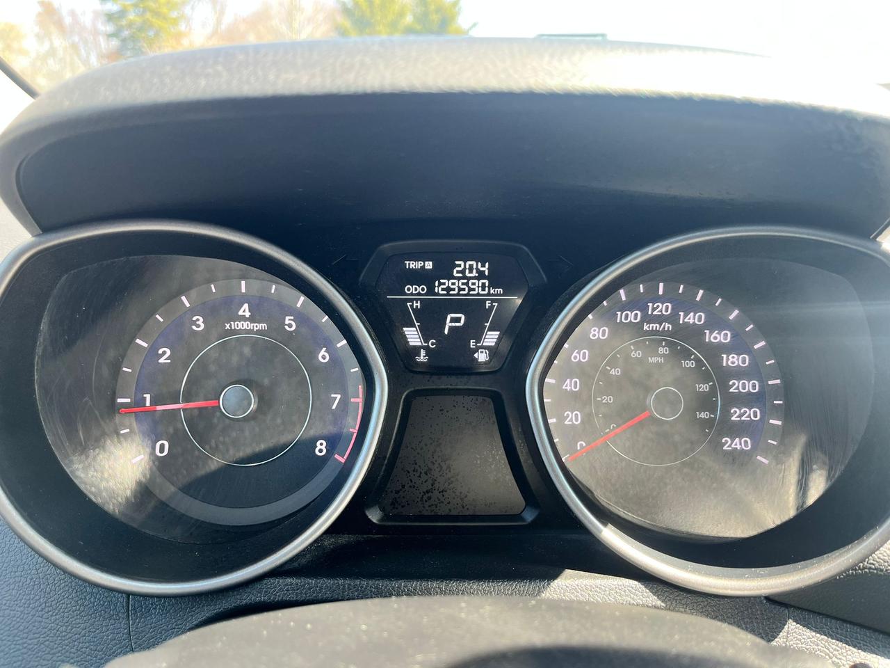 2013 Hyundai Elantra Limited w/Navi Photo