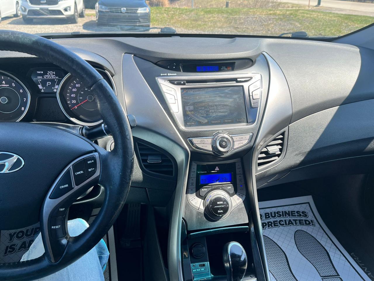 2013 Hyundai Elantra Limited w/Navi Photo