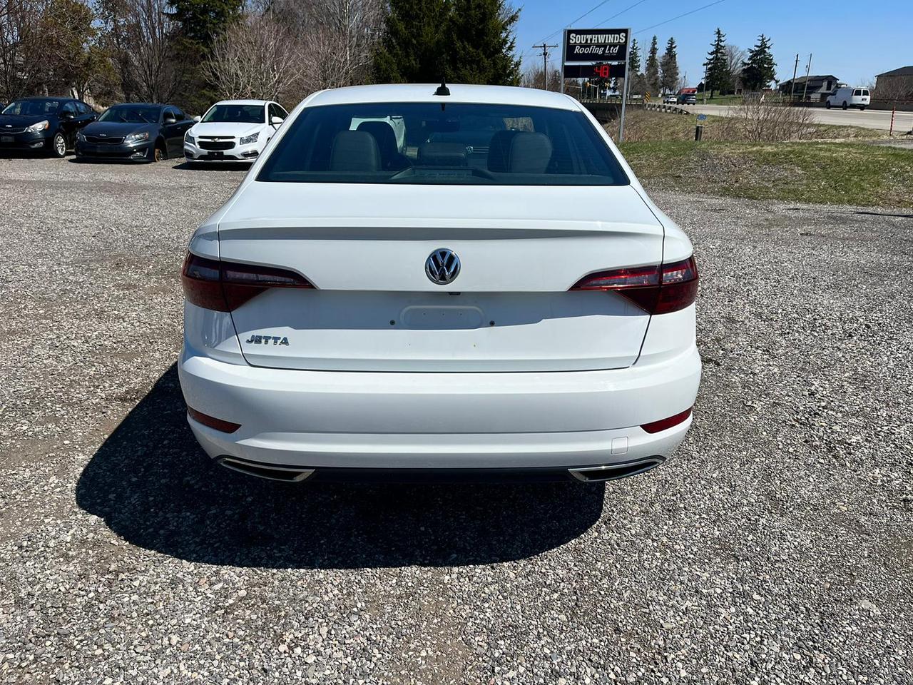 2020 Volkswagen Jetta Highline R-Line CERTIFIED Photo