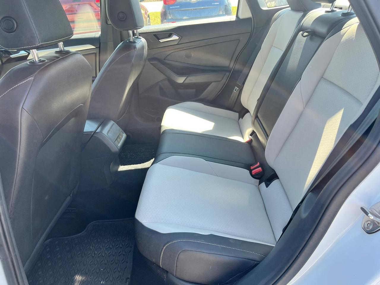 2020 Volkswagen Jetta Highline R-Line CERTIFIED Photo