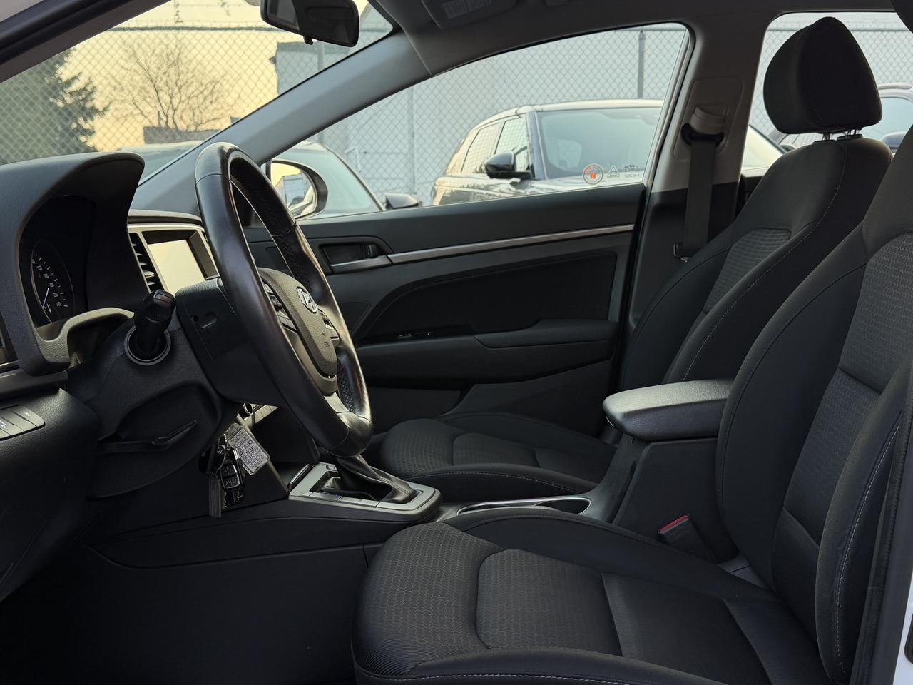 2017 Hyundai Elantra GL CARPLAY|BLINDSPOT|BACKUPCAMERA Photo