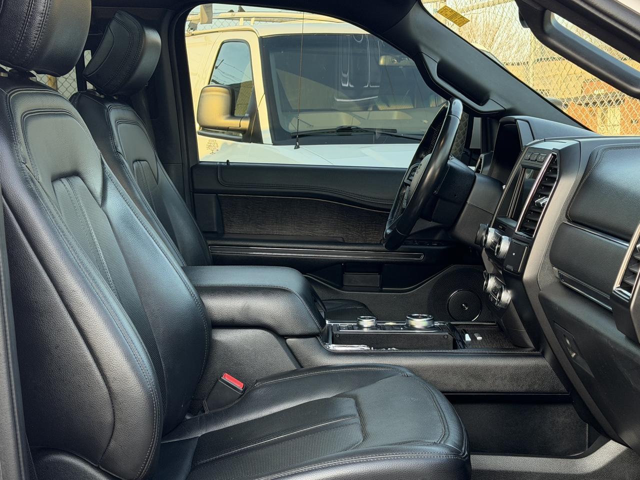 2018 Ford Expedition Limited Max 4X4|8PASS|SUNROOF| Photo