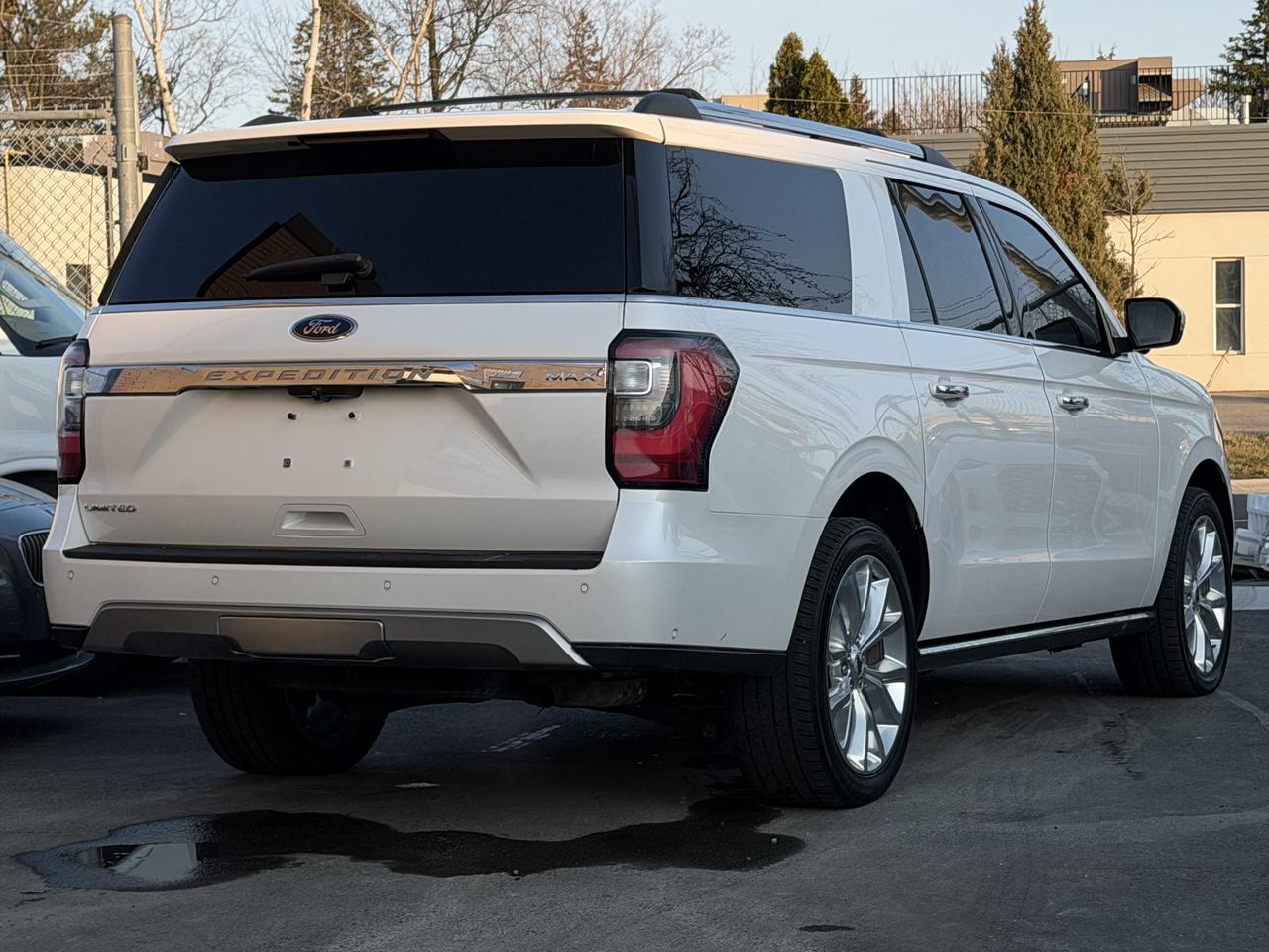 2018 Ford Expedition Limited Max 4X4|8PASS|SUNROOF| Photo