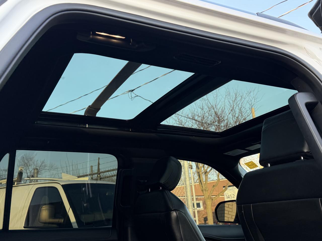 2018 Ford Expedition Limited Max 4X4|8PASS|SUNROOF| Photo