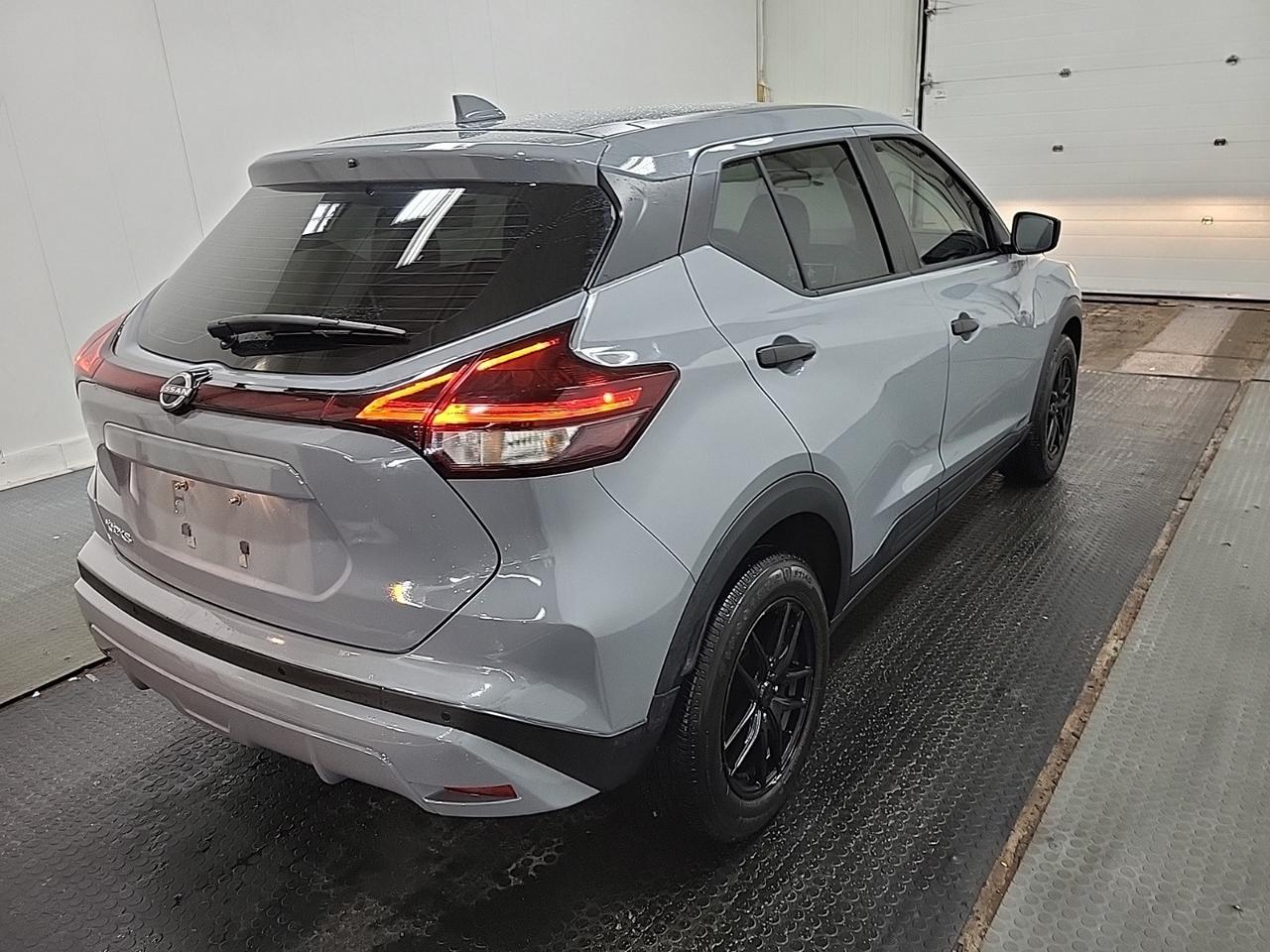 2024 Nissan Kicks S | HEATED SEATS | CARPLAY | BSM | CAM | Photo