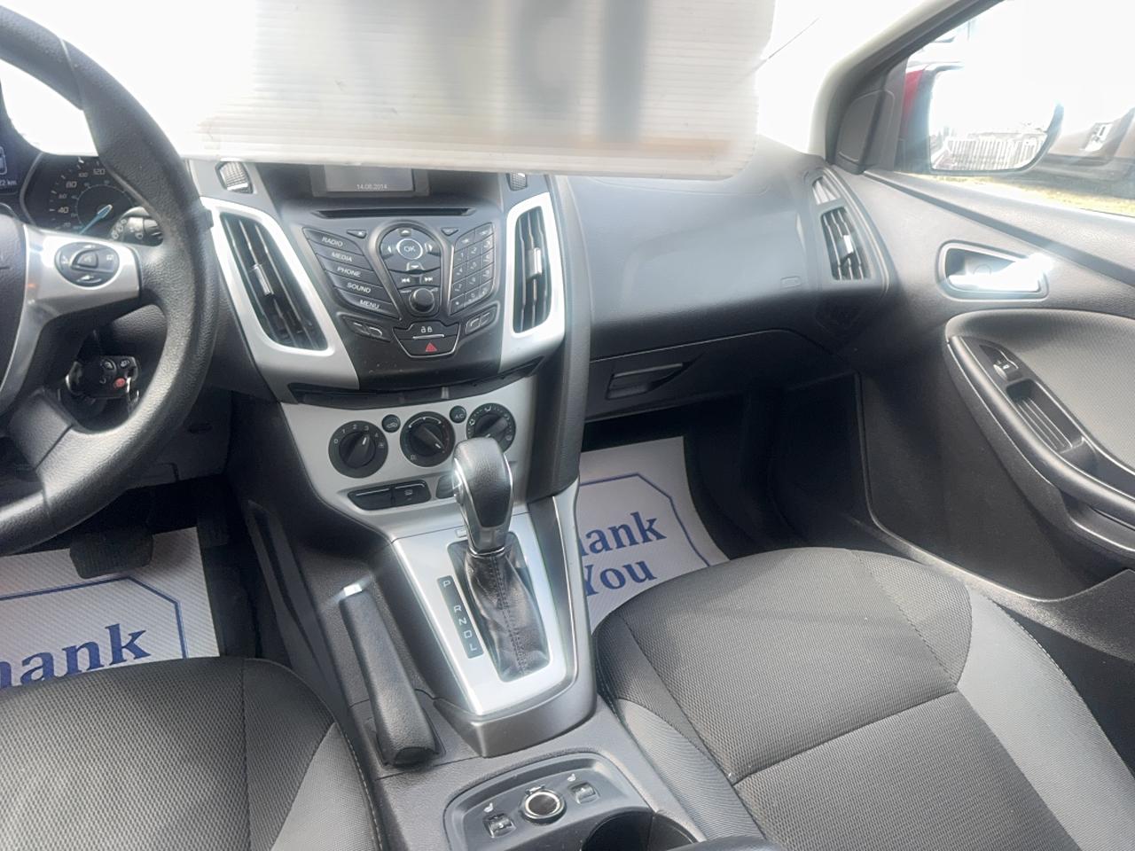 2014 Ford Focus SE Photo