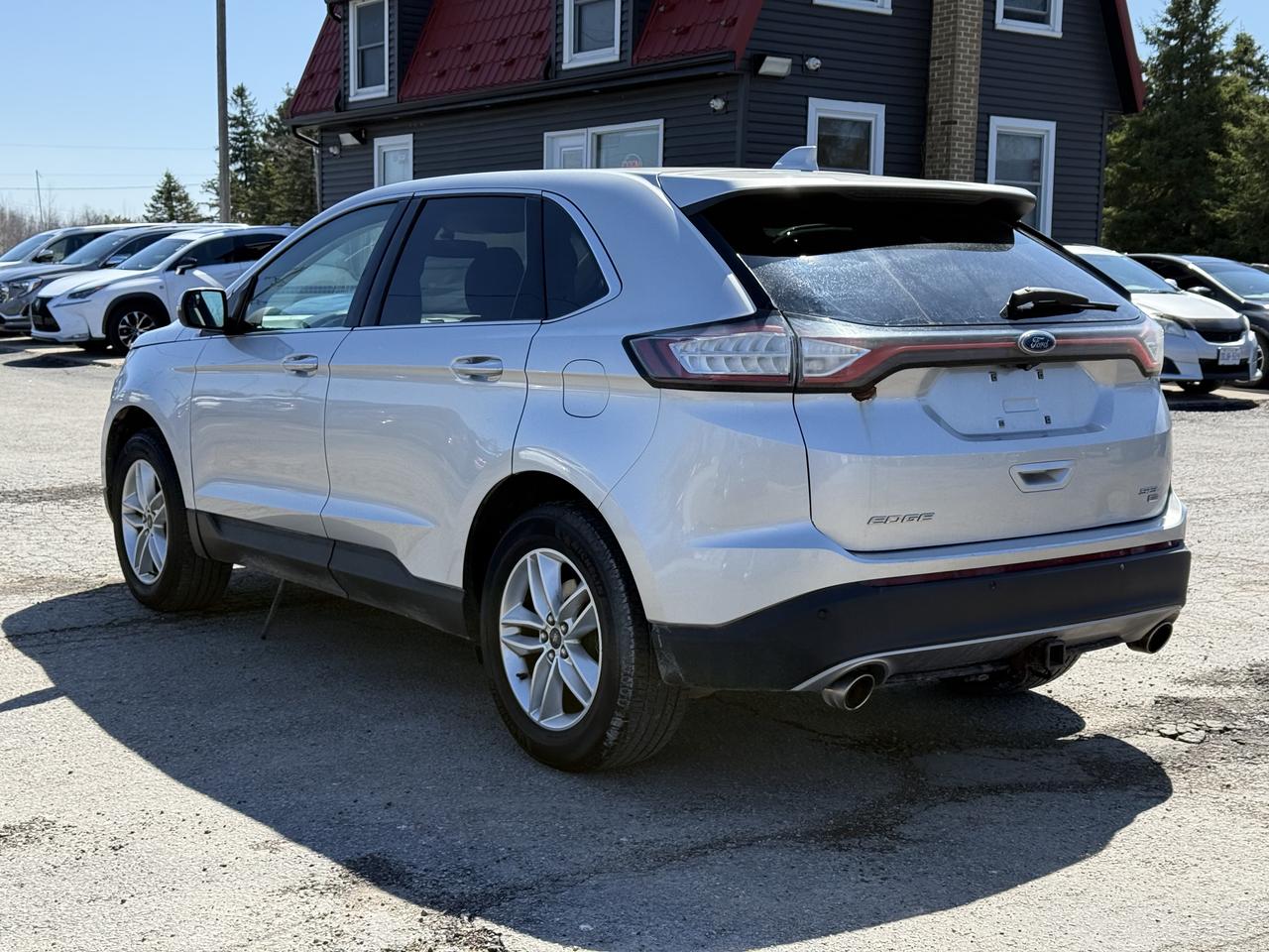 2017 Ford Edge SEL Photo4