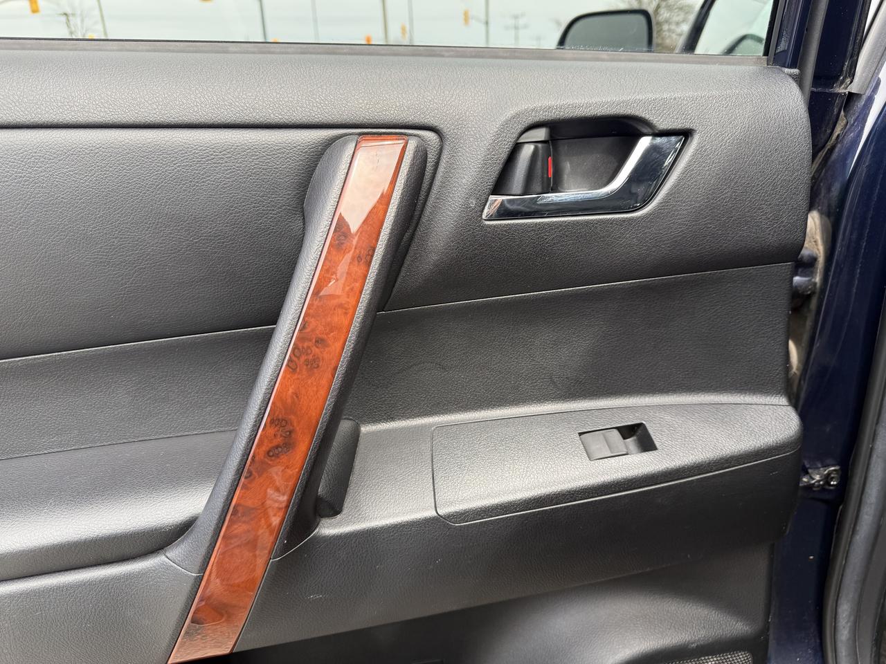 2013 Toyota Highlander LIMITED  Photo