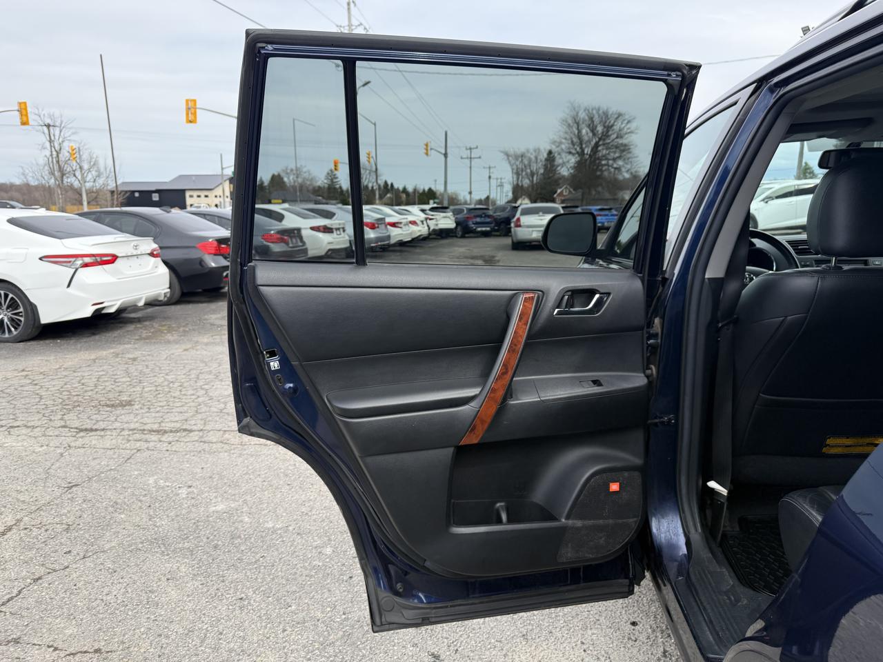 2013 Toyota Highlander LIMITED  Photo