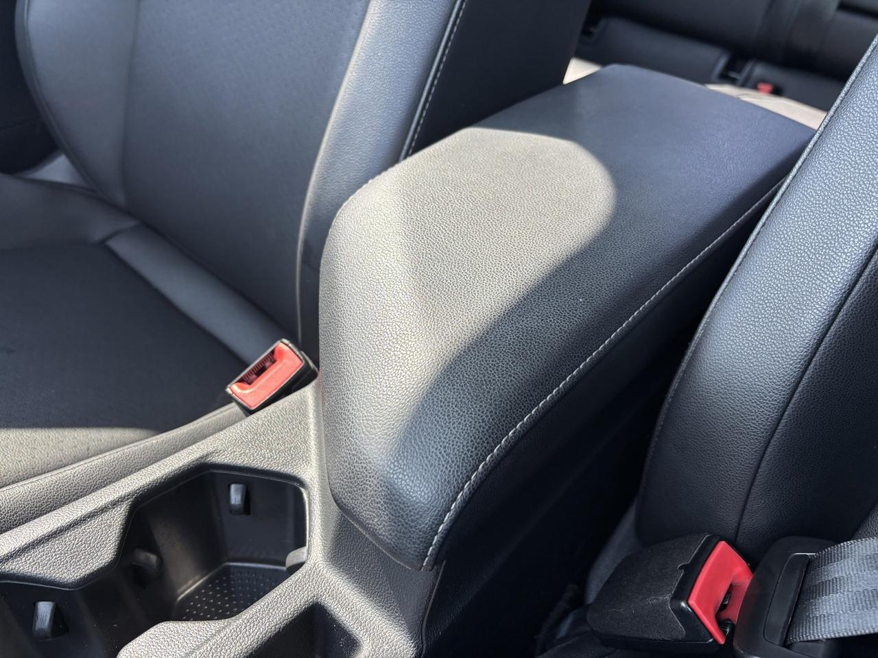 2019 Volkswagen Jetta HIGHLINE R line Photo