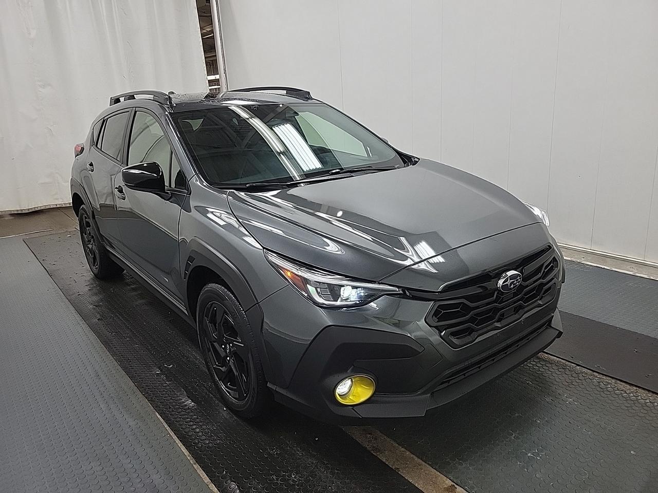 2024 Subaru Crosstrek Onyx AWD | LEATHER SEATS | BSM | SUNROOF | CAM Photo