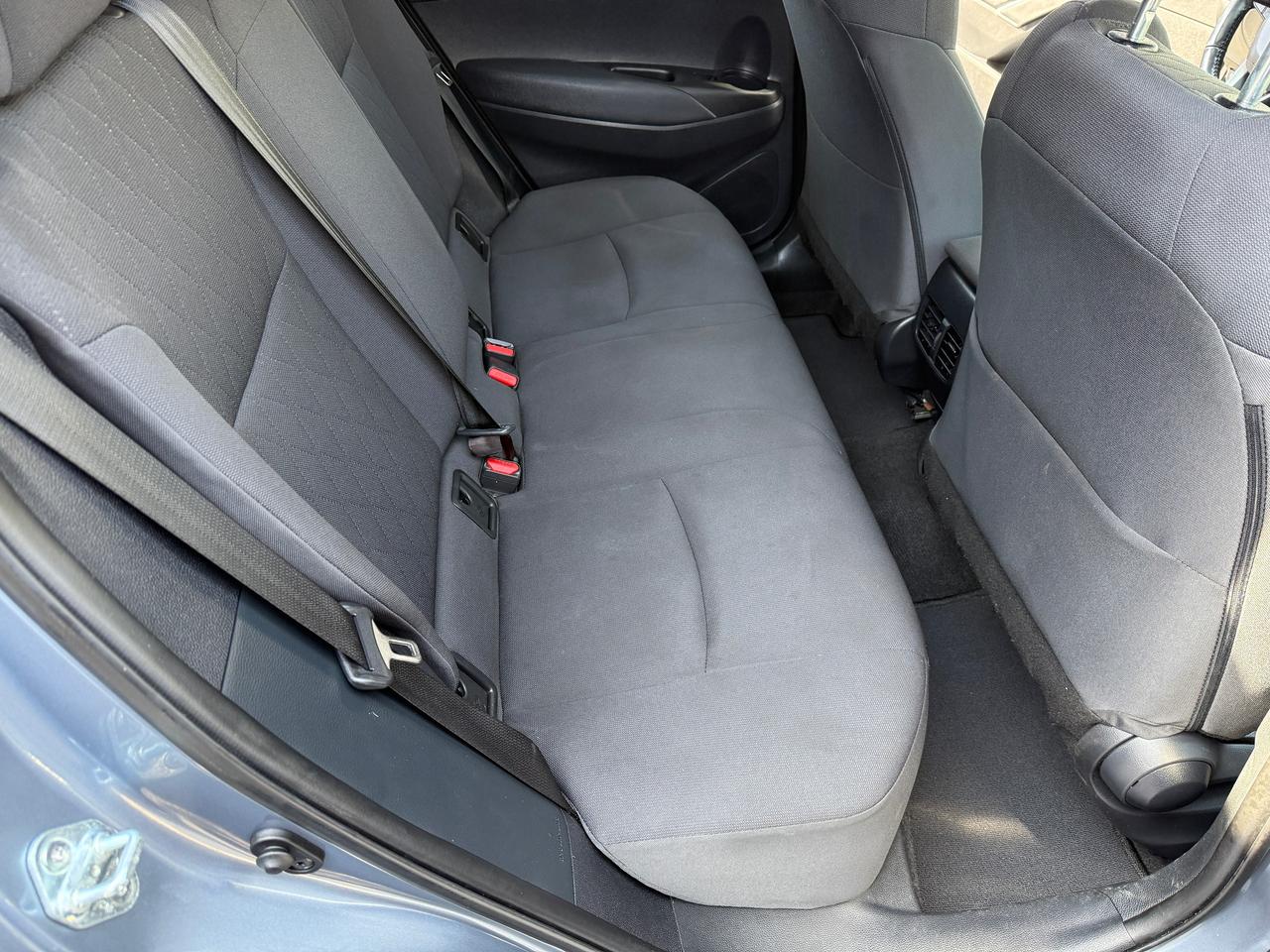 2023 Toyota Corolla Cross LE AWD,LOW MILEAGE,POWER SUNROOF,CERTIFIED ! Photo