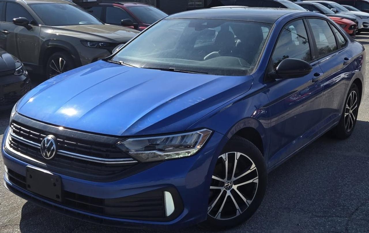 Used 2023 Volkswagen Jetta COMFORTLINE / NO ACCIDENTS / LEATHER / ROOF for sale in Cambridge, ON