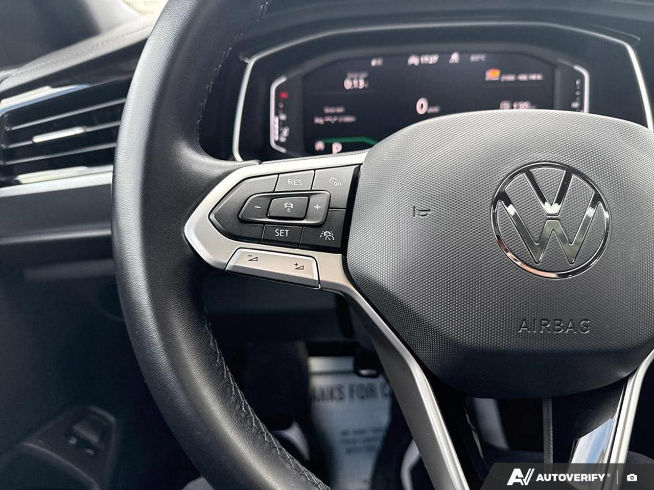 2023 Volkswagen Jetta COMFORTLINE / NO ACCIDENTS / LEATHER / ROOF Photo