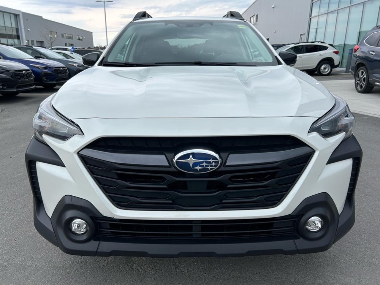 2023 Subaru Outback Touring  - Sunroof -  Navigation Photo