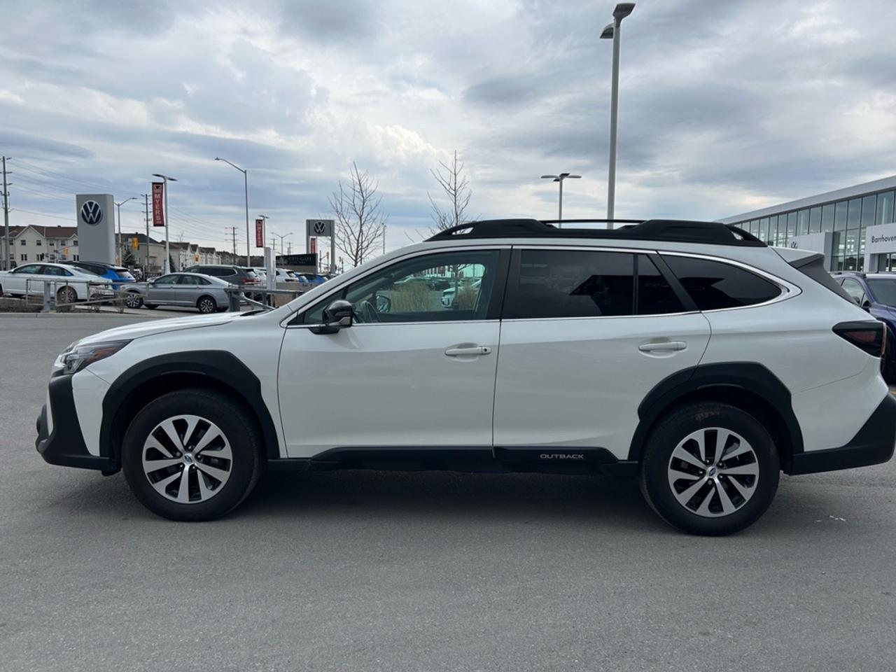 2023 Subaru Outback Touring  - Sunroof -  Navigation Photo