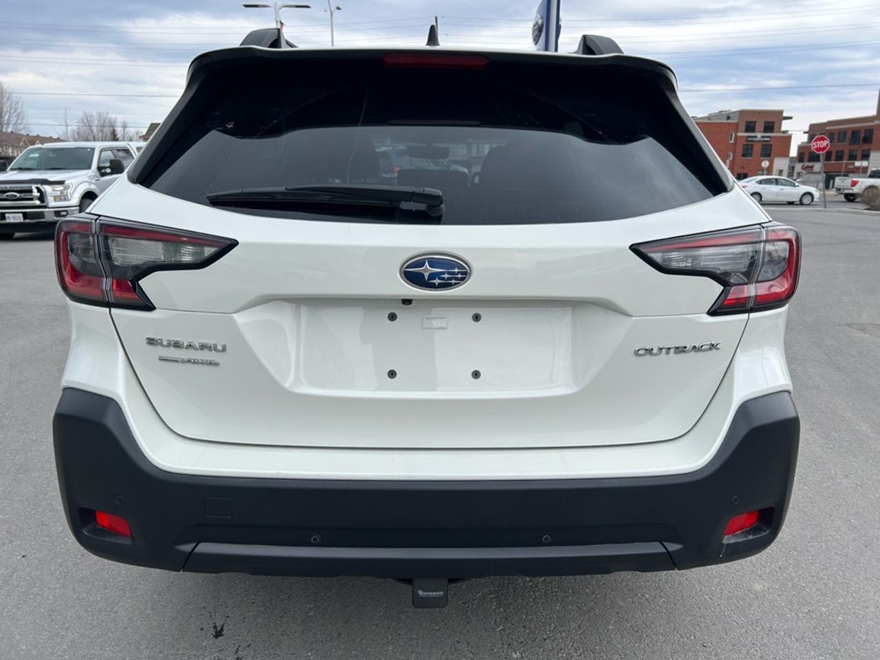 2023 Subaru Outback Touring  - Sunroof -  Navigation Photo