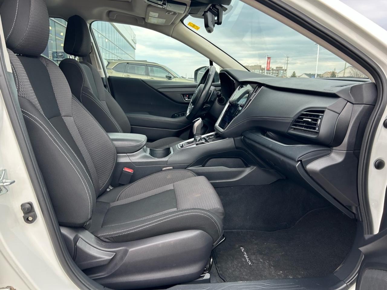 2023 Subaru Outback Touring  - Sunroof -  Navigation Photo