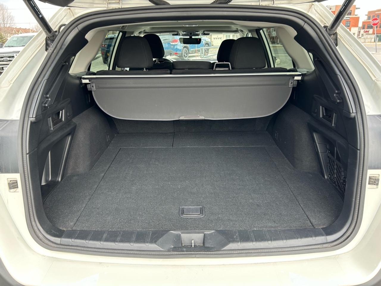 2023 Subaru Outback Touring  - Sunroof -  Navigation Photo