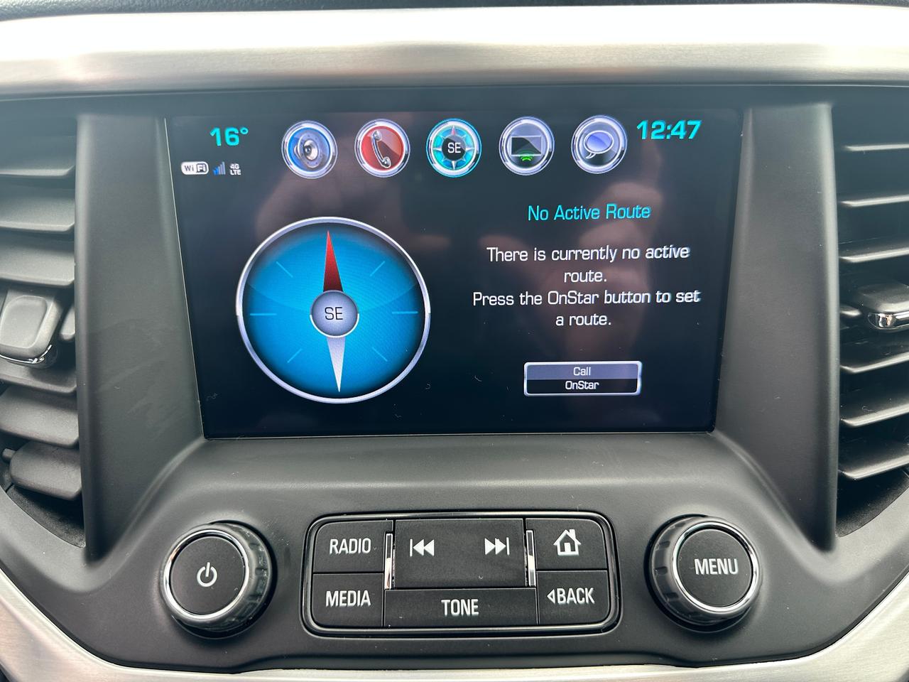 2019 GMC Acadia SLE AWD Sunroof HTD-Cloth CarPlay BackupCam BOSE Photo