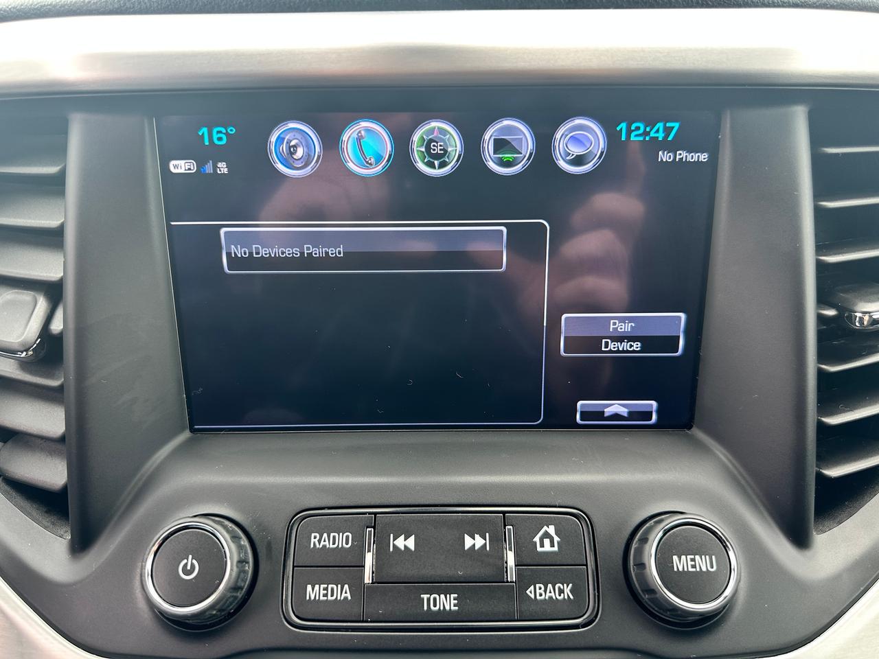 2019 GMC Acadia SLE AWD Sunroof HTD-Cloth CarPlay BackupCam BOSE Photo